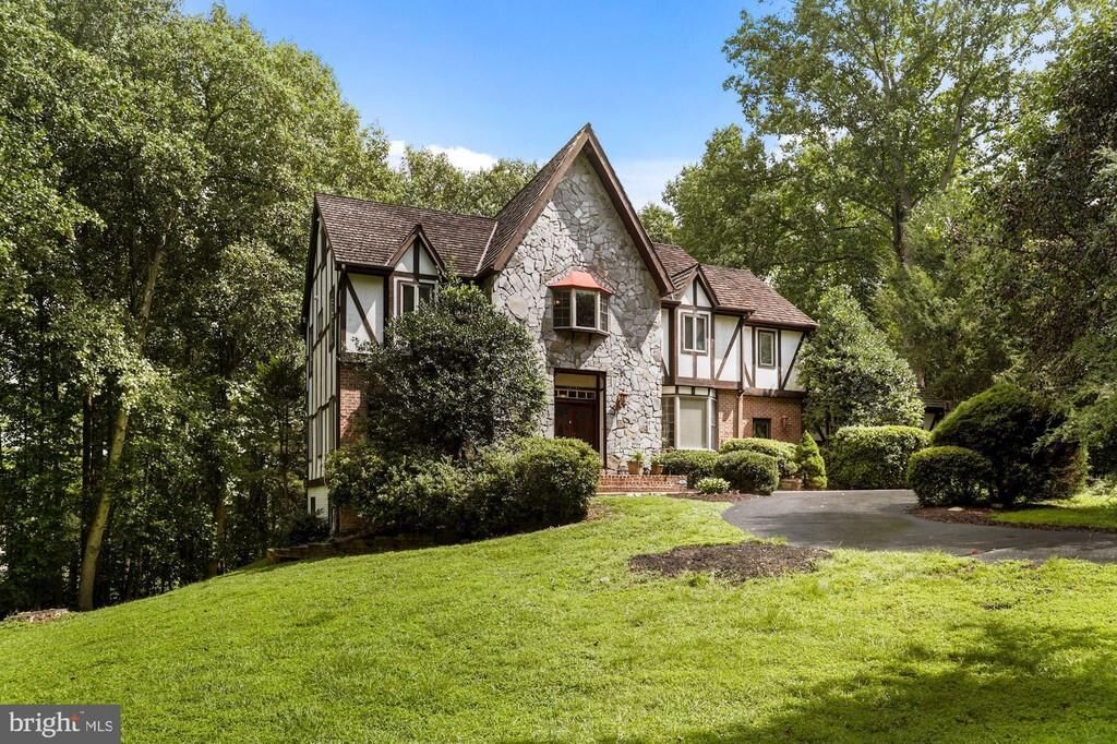 12121 Wolf Valley Dr, Clifton, VA, 20124.jpg